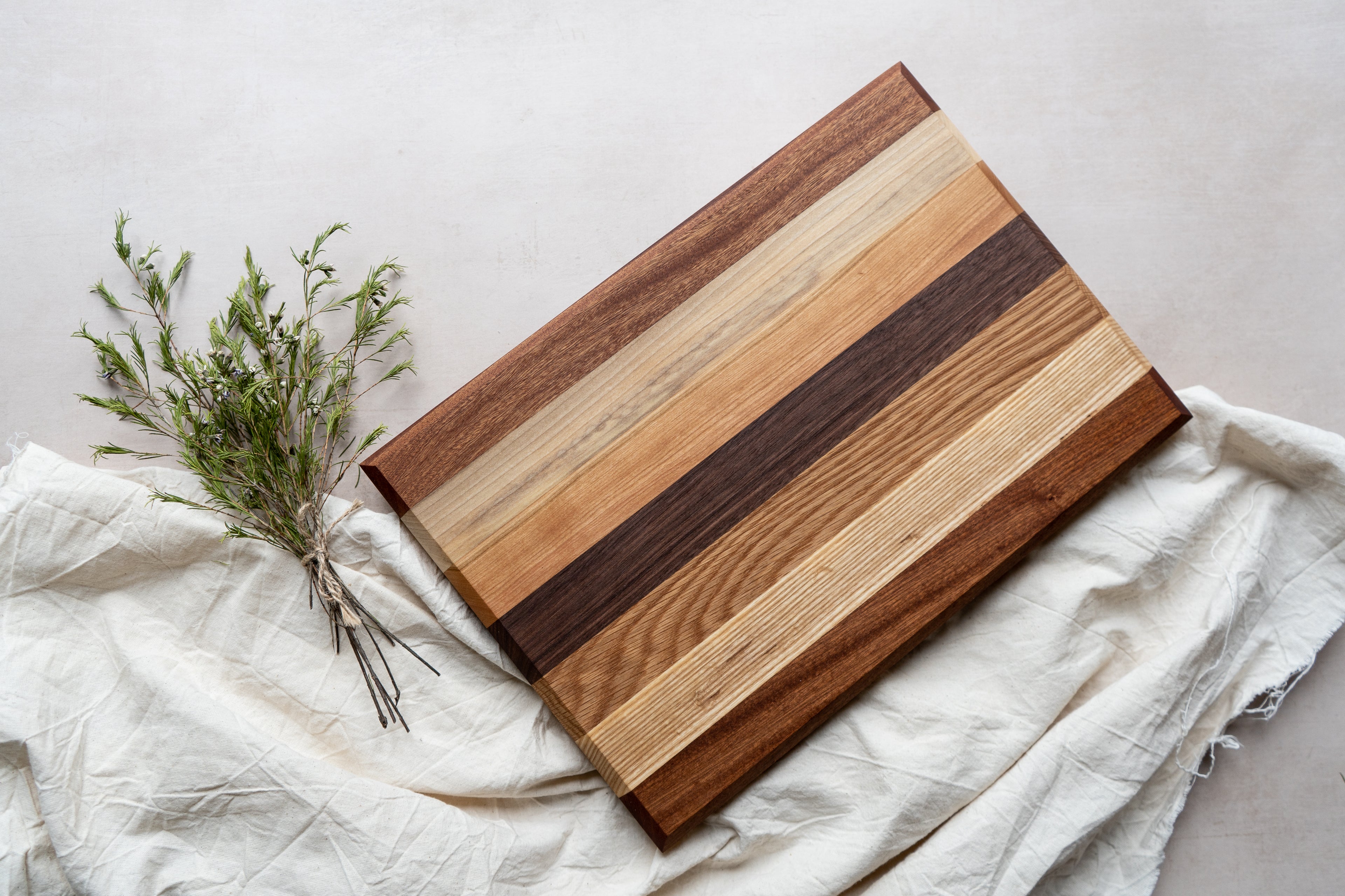 Mixed Hardwood Chunky Chopping Board